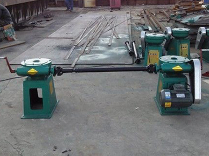 雙吊點(diǎn)螺桿啟閉機(jī)