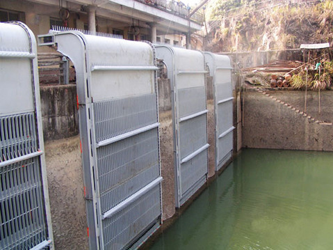 回轉(zhuǎn)式清污機(jī) 